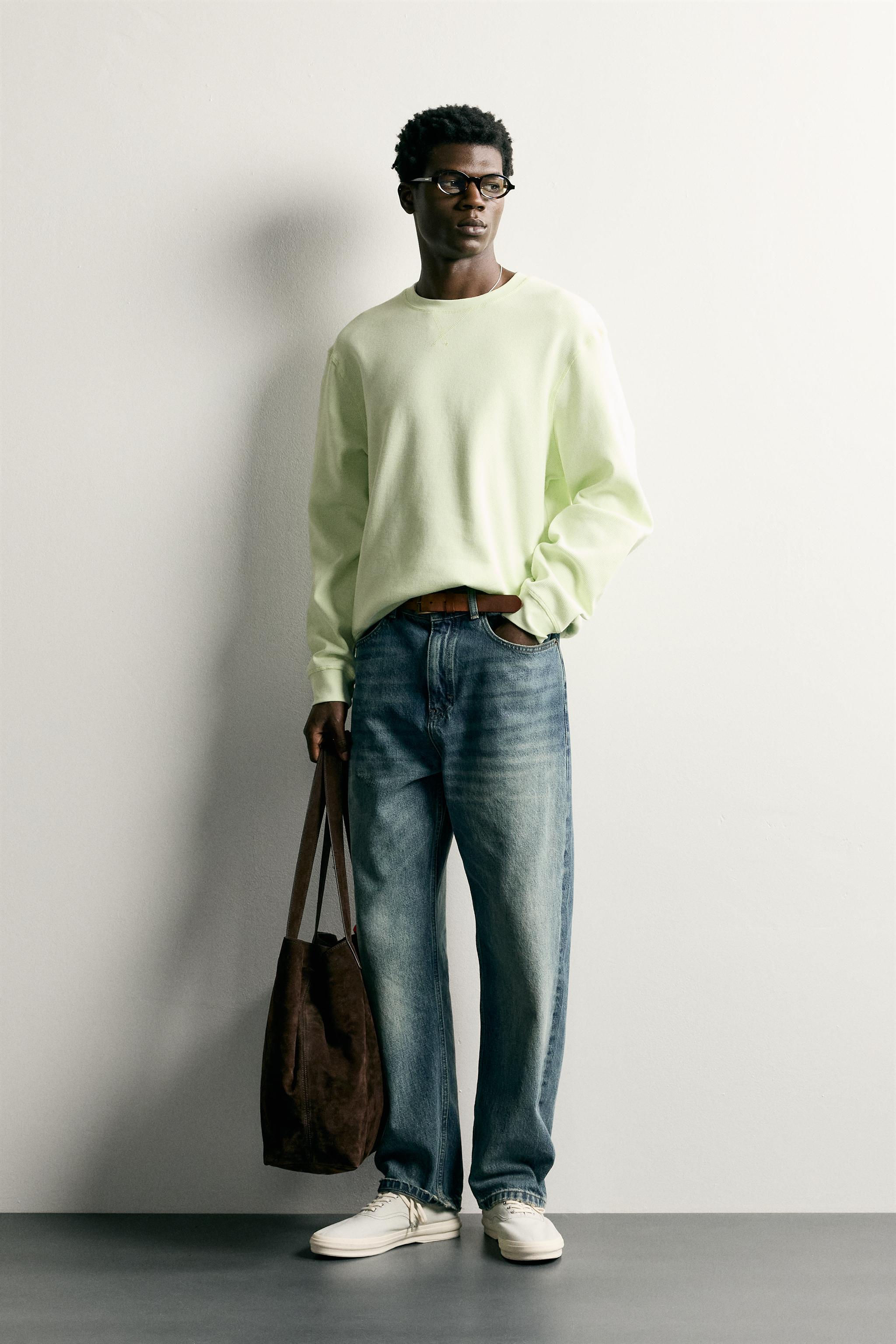 WAFFLE-TEXTURE REGULAR-FIT SWEATSHIRT - Light lime green | ZARA