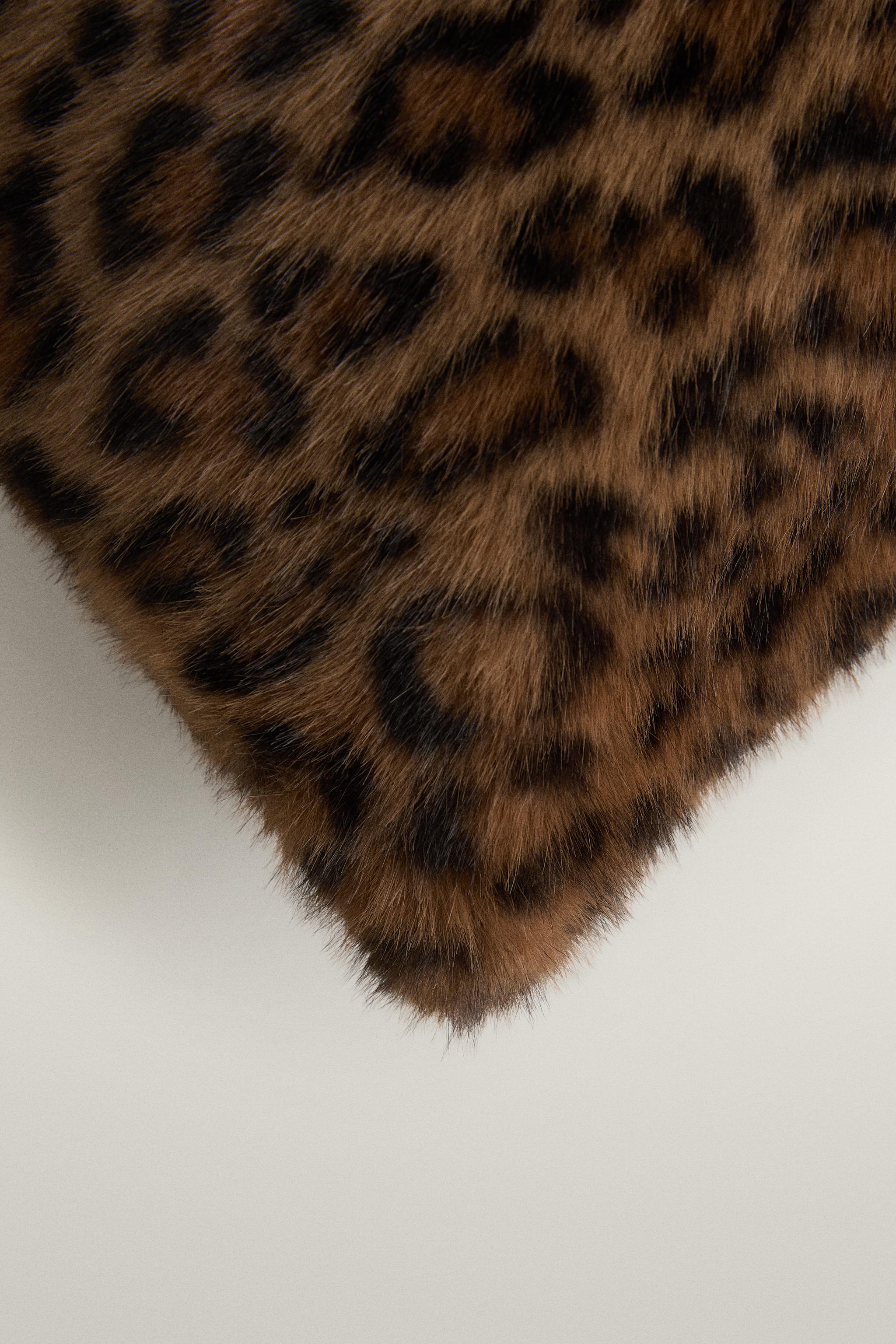 ANIMAL PRINT FAUX FUR THROW PILLOW COVER