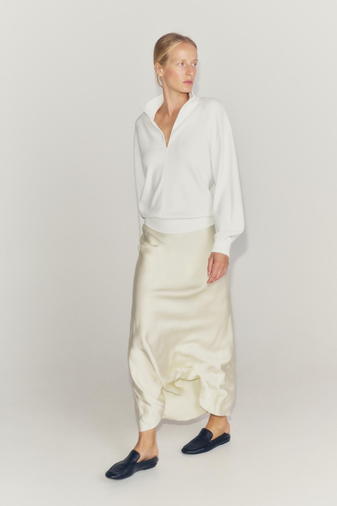 ZIP SWEATSHIRT — White