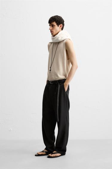 PANTALON COUPE DÉCONTRACTÉE À PLIS - Noir de Zara - Image 3