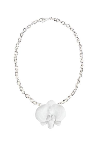 CHAIN LINK NECKLACE WITH FLOWER