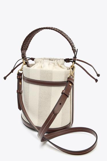 BUCKET CANVAS مخططة - بيج فاتح by Zara