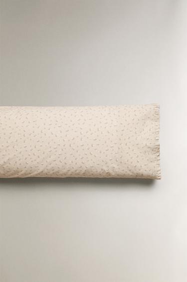 CHILDREN'S FLORAL PRINT RUFFLED PILLOWCASE - Light pink by Zara - Image 4