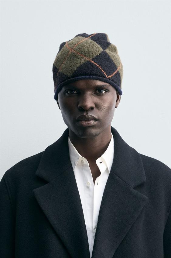 DIAMOND JACQUARD BEANIE HAT