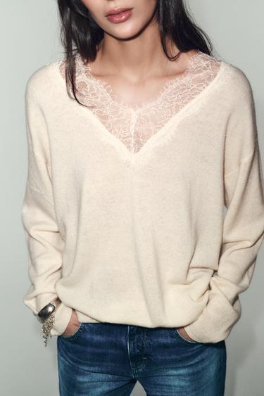 ДЖЕМПЕР С КРУЖЕВОМ — ЭКРЮ от Zara