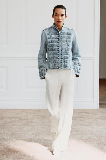JACHETĂ DENIM CAMBRATĂ CU NASTURI ZW COLLECTION - Albastru deschis de la Zara
