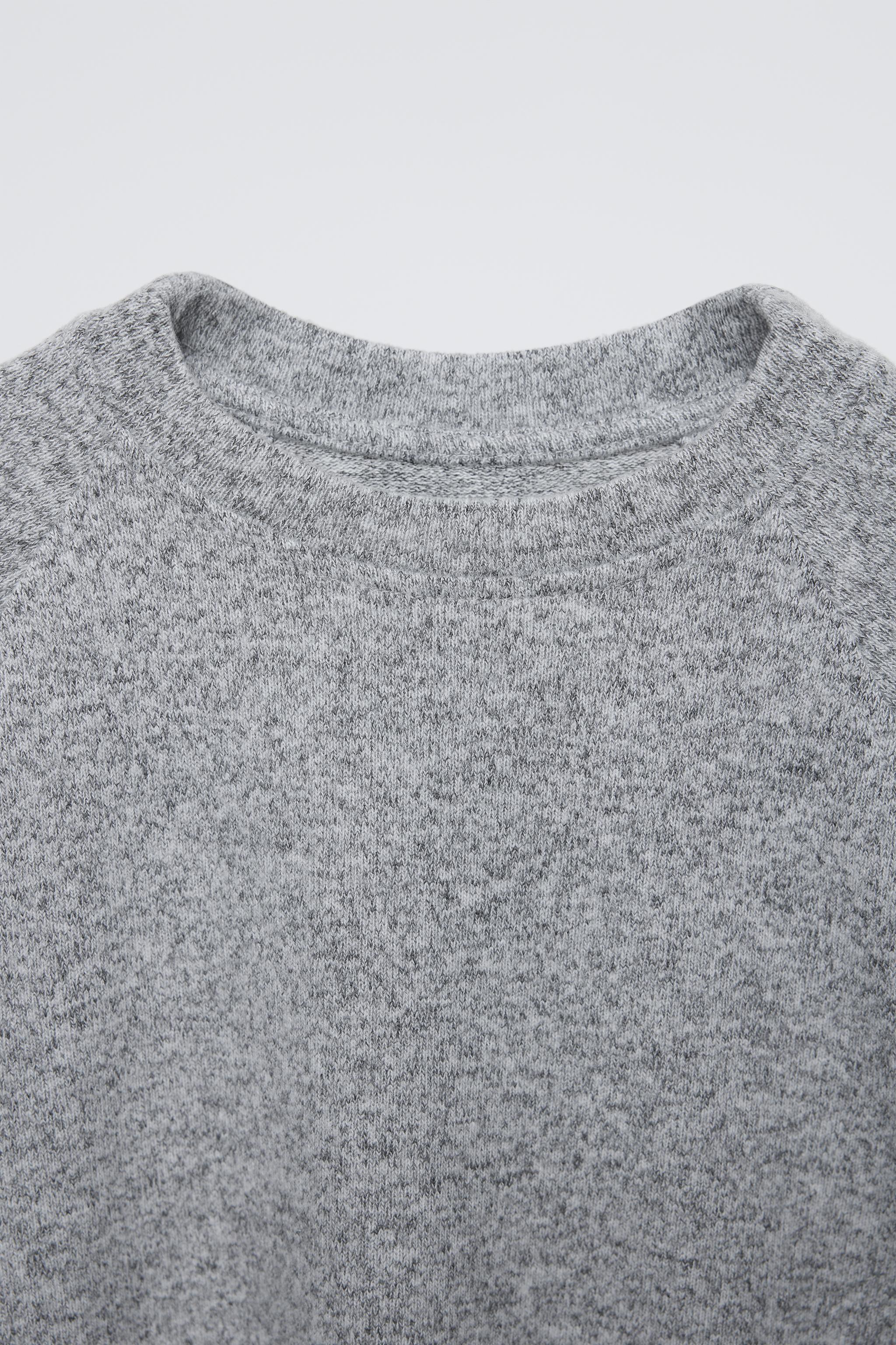 【ZARA】テキストTシャツ グレーマール | 3253/342/803 スリムフィットテキストTシャツ - グレーマール | ZARA Japan / 日本