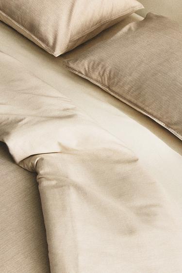 REVERSIBLE STRIPED DUVET COVER - Beige by Zara