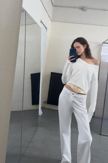 V-NECK KNIT JUMPER - White by Zara