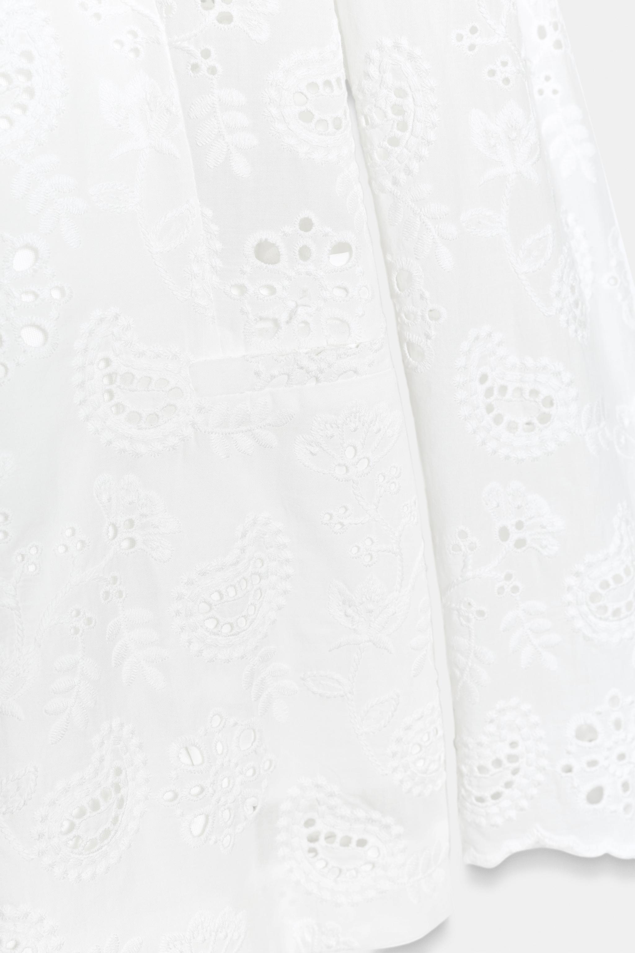 EMBROIDERED PERFORATED SHOULDER PAD TAILORED BLAZER