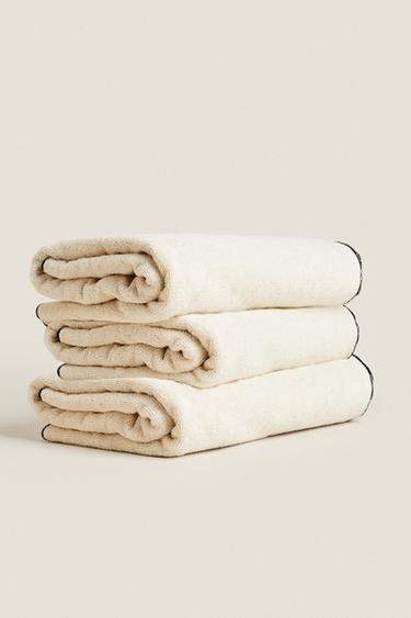 OVERLOCK COTTON BATH TOWEL - Sand / Black by Zara - Image 5