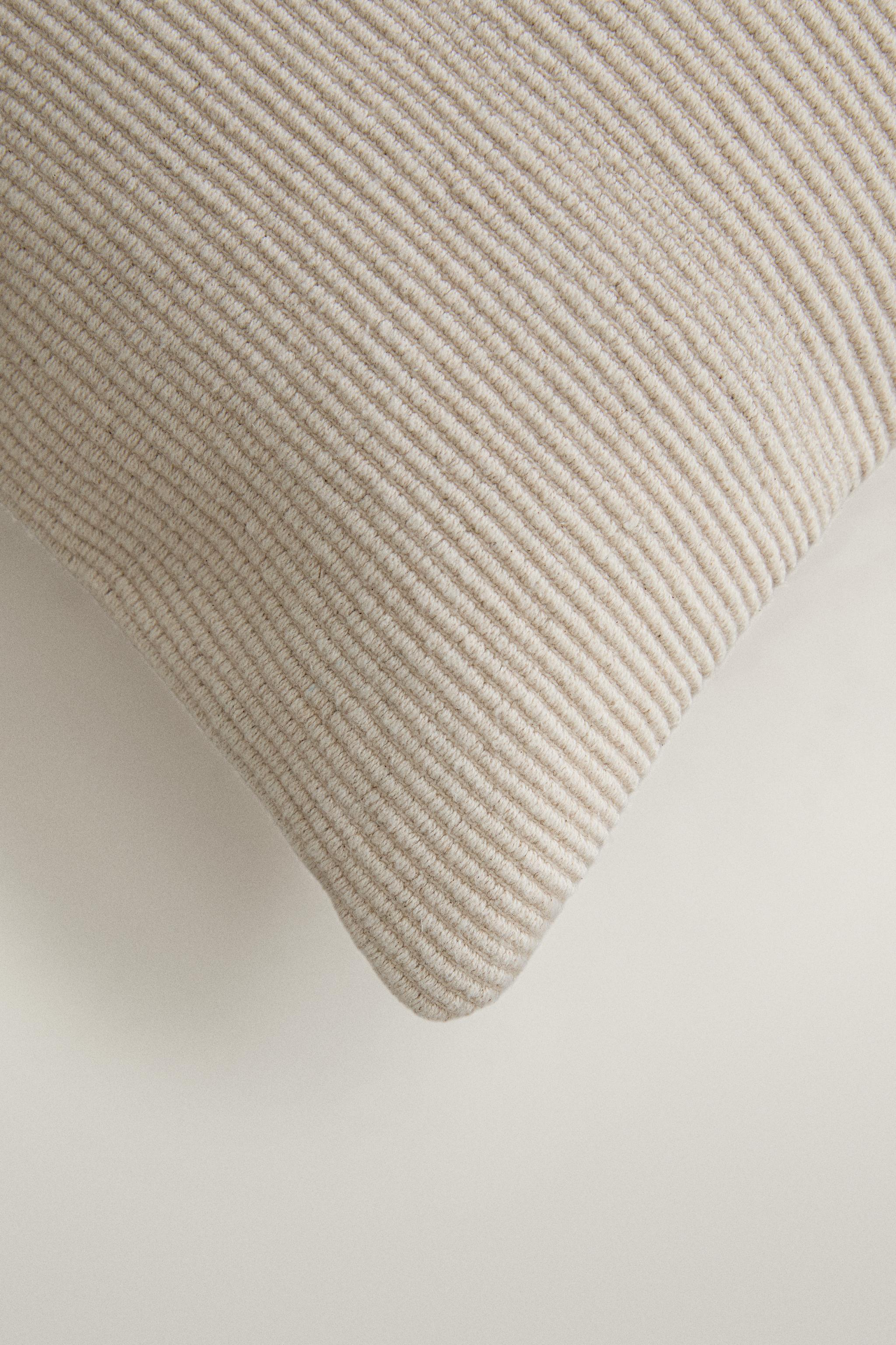 BRAIDED THROW PILLOW COVER — Brown