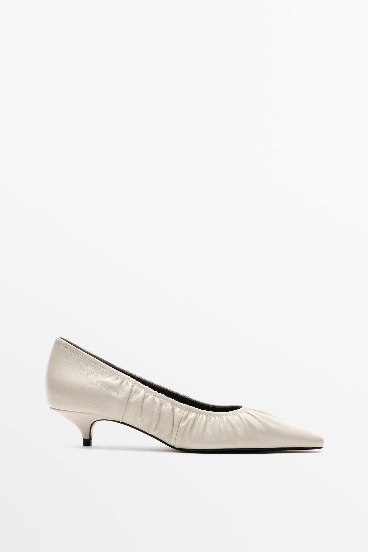 Gathered leather heel shoes — White