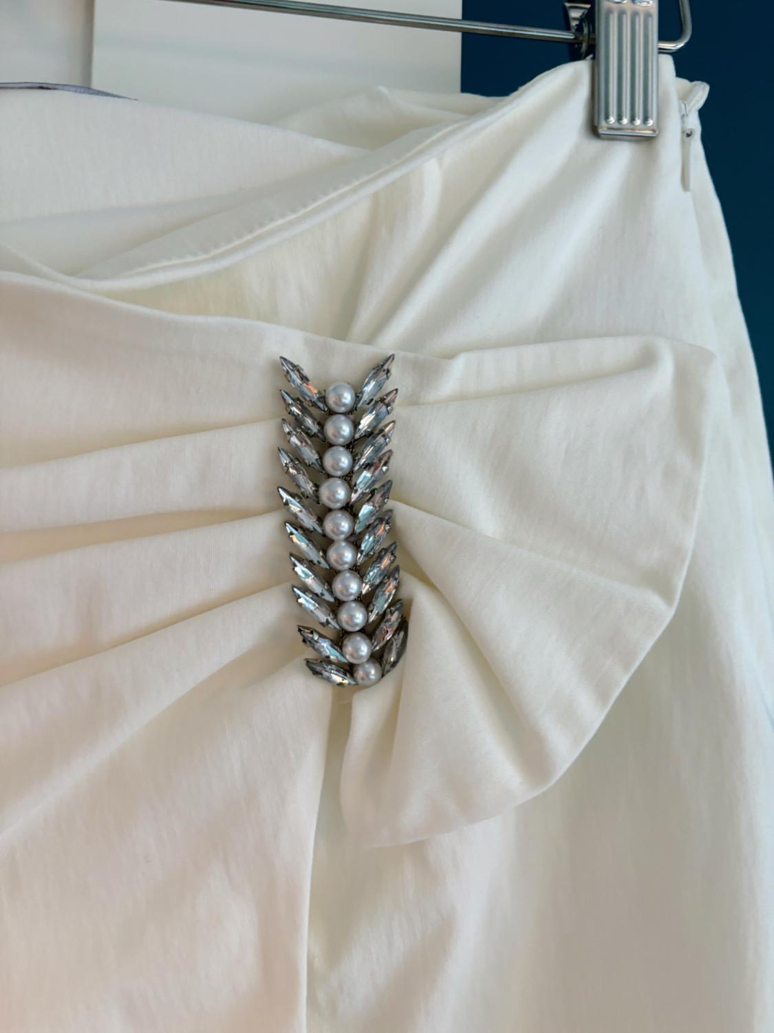 SHINY BUCKLED MINI SKIRT - Image 2