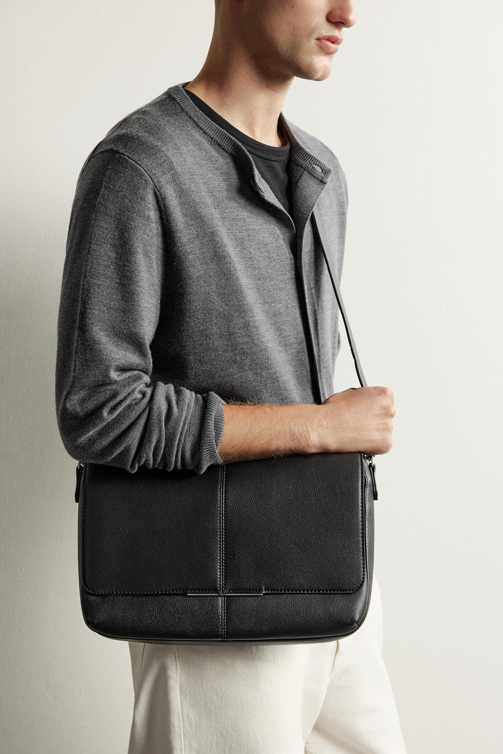 FLAP CROSSBODY BAG