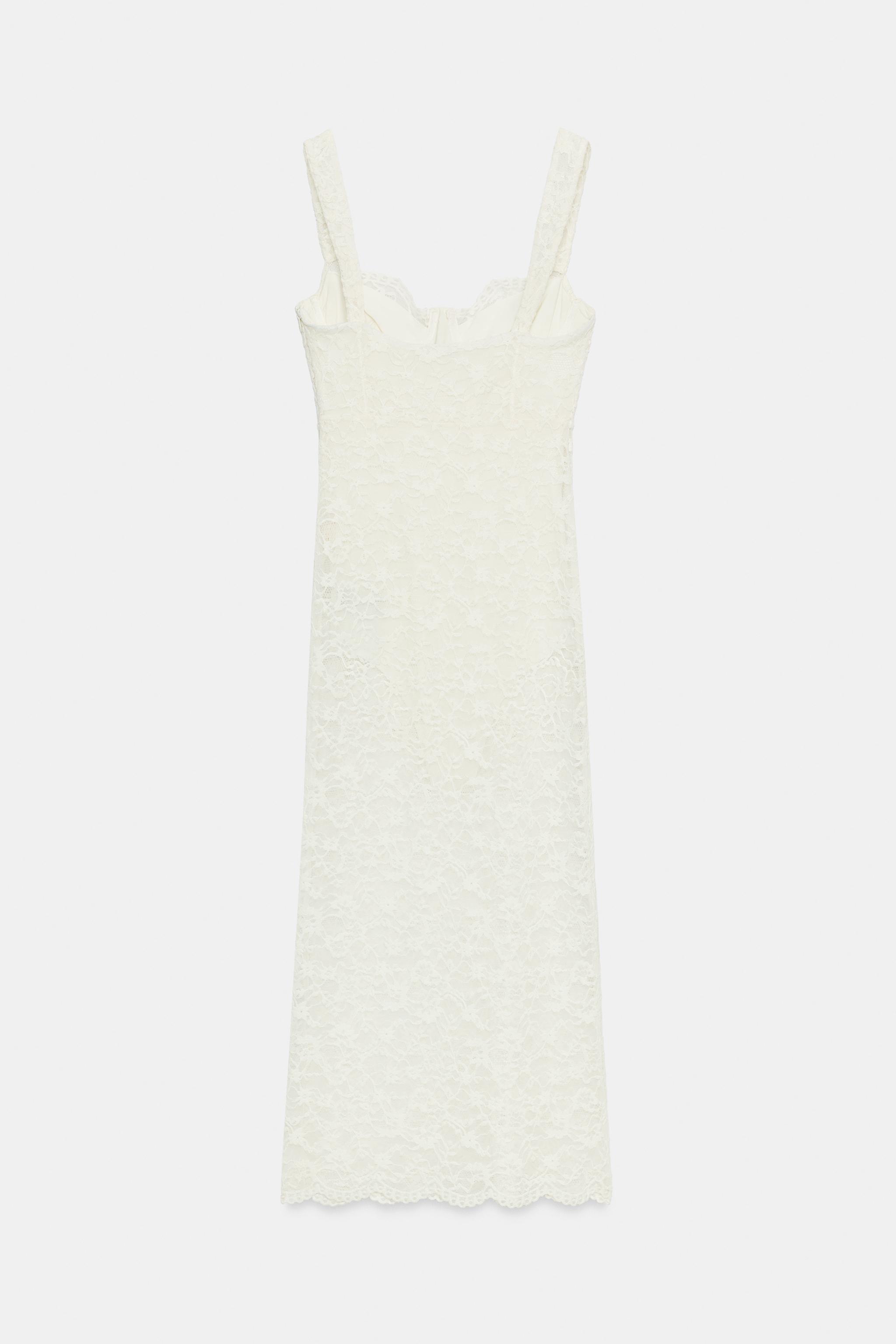 ROBE MI-LONGUE EN DENTELLE