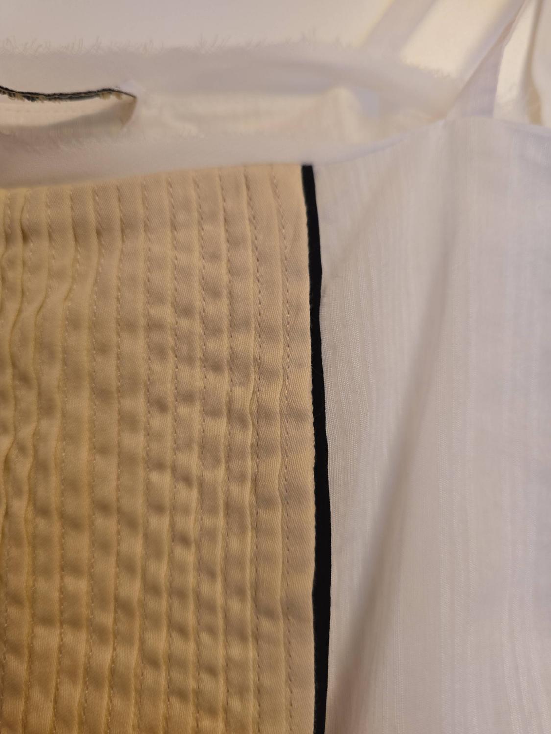 TOP WITH CHEST DETAIL - LIMITED EDITION - Image 3