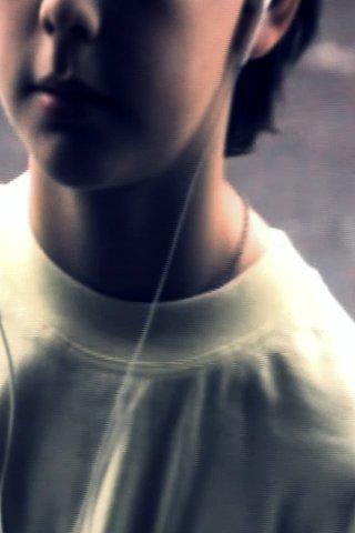 ФУТБОЛКА С ЛОГОТИПОМ — ЖЕЛТЫЙ от Zara