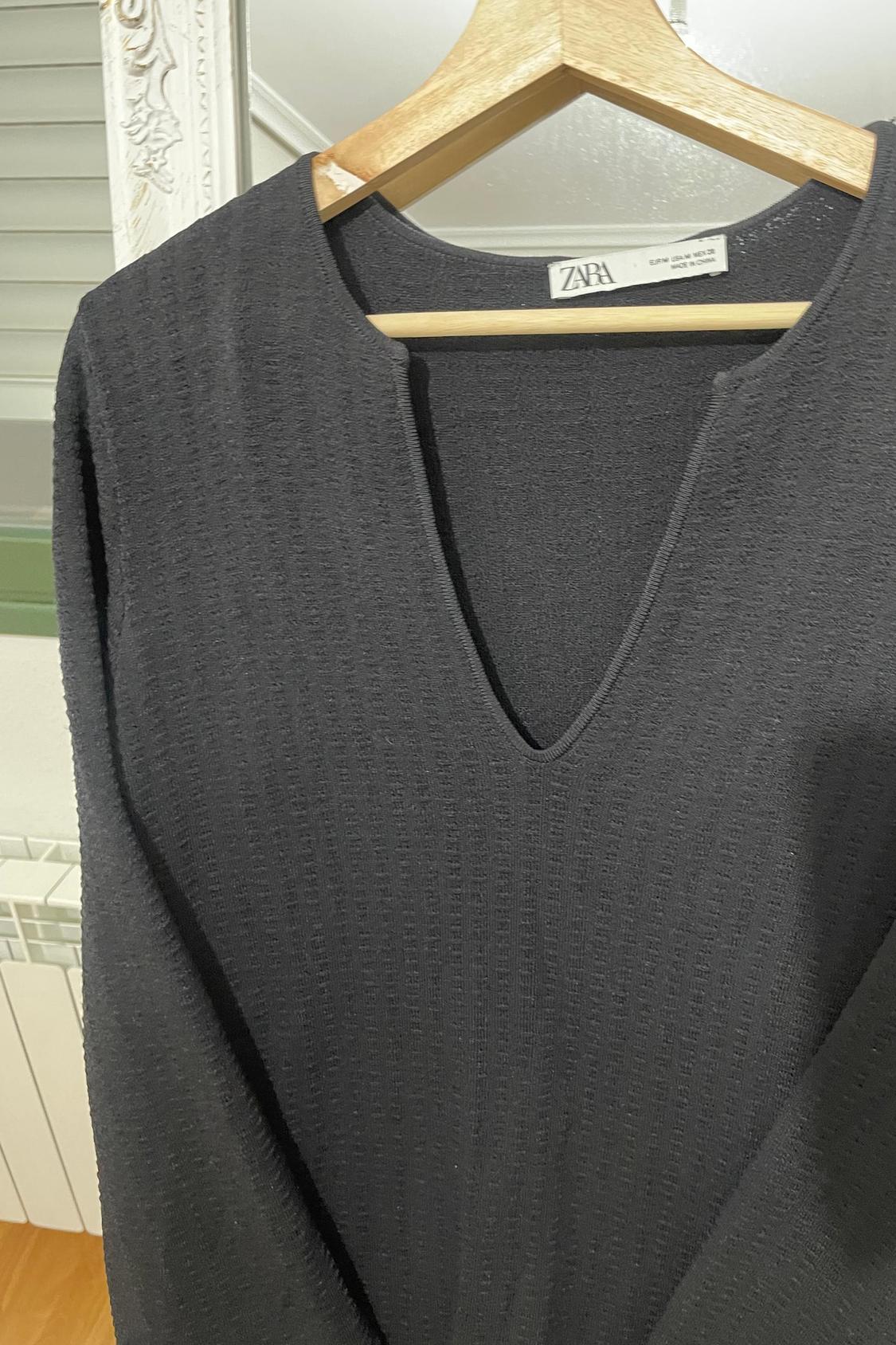 JACQUARD TOP WITH FRAYED HEM - Image 3