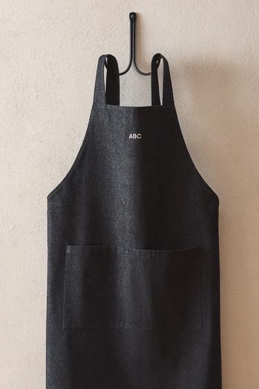 FULL LENGTH DENIM APRON - Blue by Zara