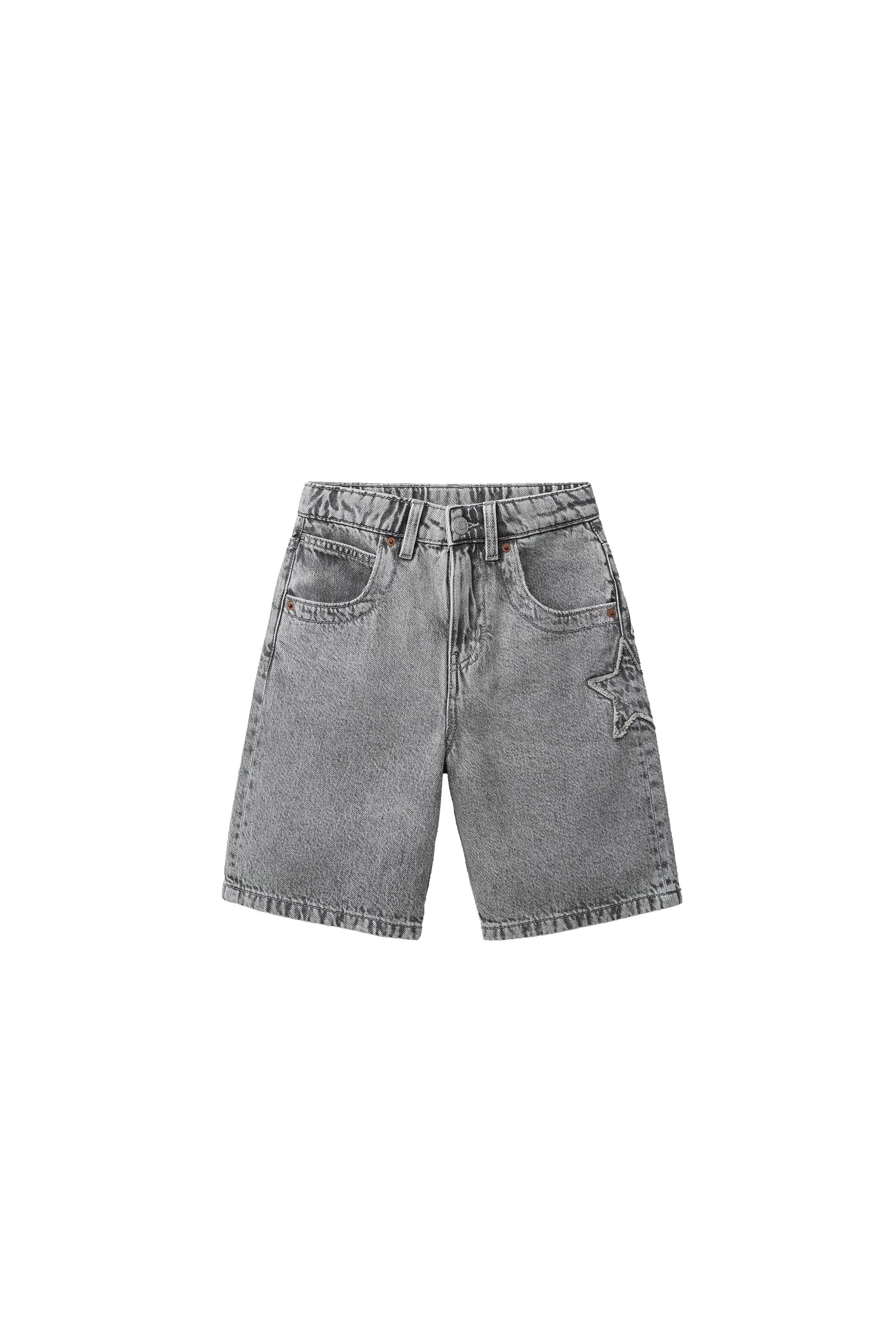 DENIM SHORTS WITH STAR AND TEXT - Mid-gray | ZARA United States
