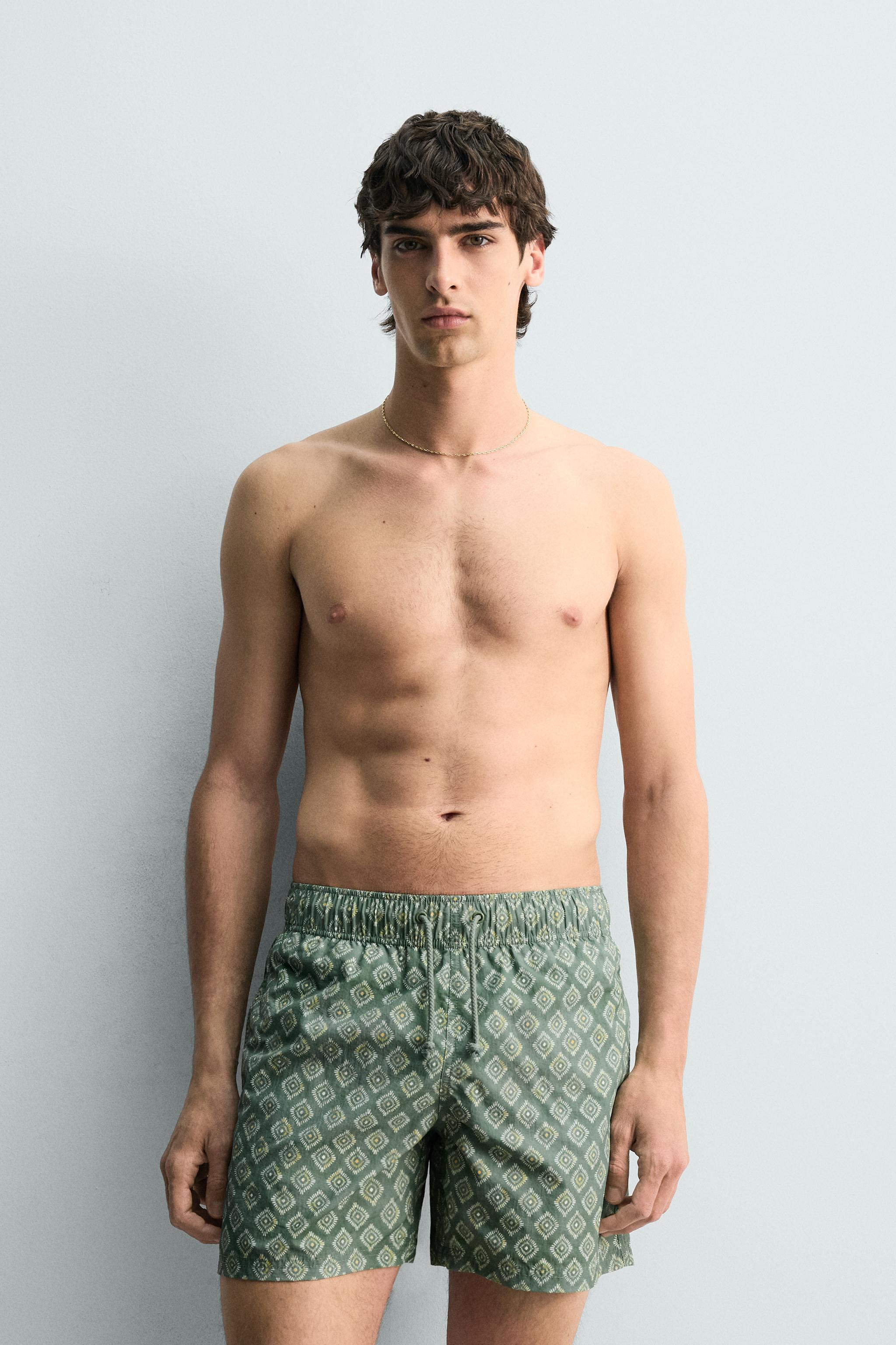 MAILLOT DE BAIN MI-LONG À IMPRIMÉ GÉOMÉTRIQUE EFFET DÉLAVÉ