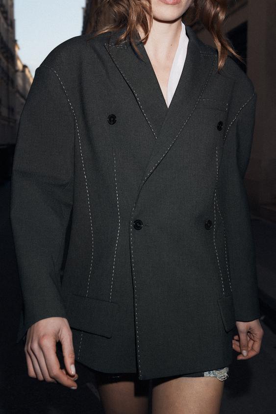 OVERSIZED BLAZER WITH CONTRAST STITCHING