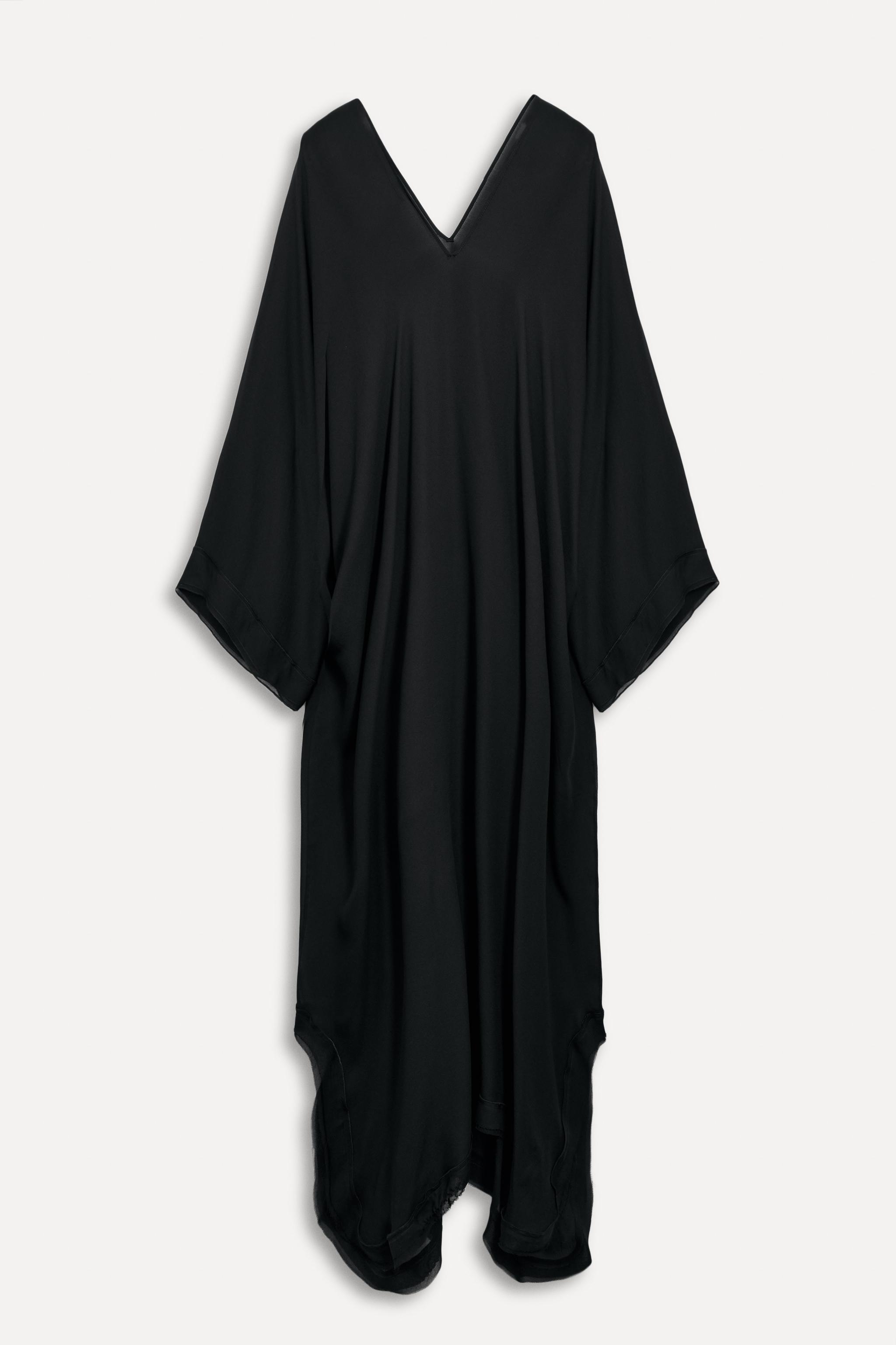 【ZARA】ケープワンピース 3451/350/800 ケープワンピース 50TH ANNIVERSARY - ブラック | ZARA Japan / 日本