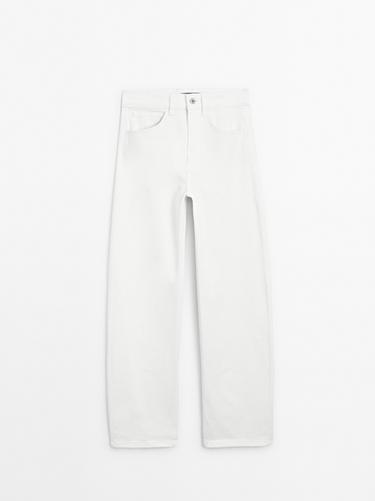 Jeans barrel fit tiro alto - Blanco roto de Zara