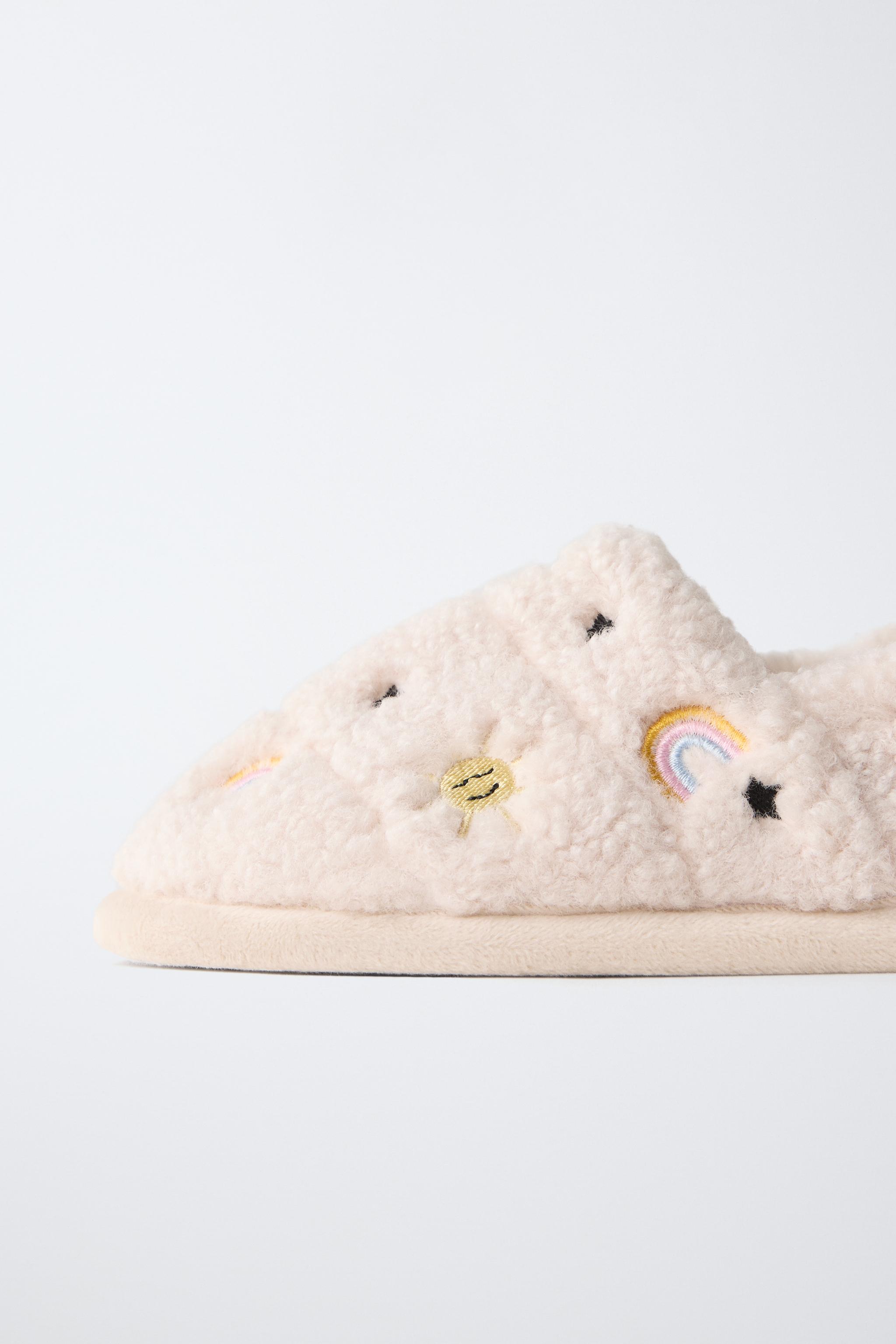 FAUX SHEARLING HOUSE SLIPPERS