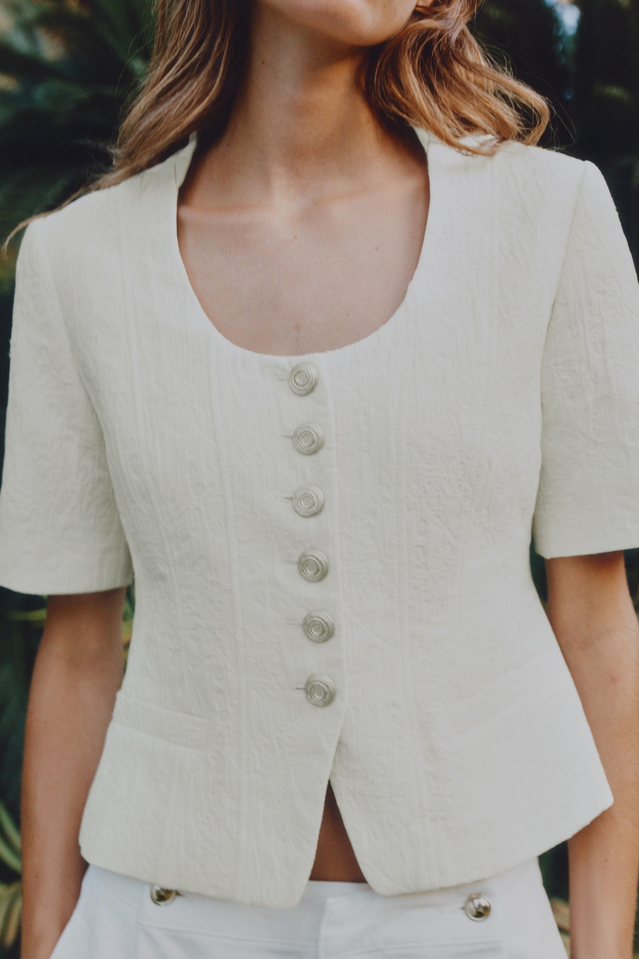 Женские куртки Zara SHORT SLEEVE JACQUARD JACKET — фото 2