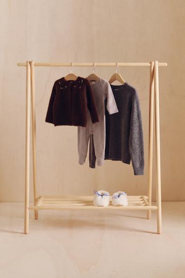 PORTEMANTEAU EN BOIS - Beige clair de Zara