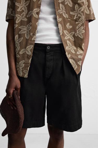 RELAXED FIT BERMUDA SHORTS WITH PLEATS - Black by Zara - Image 4