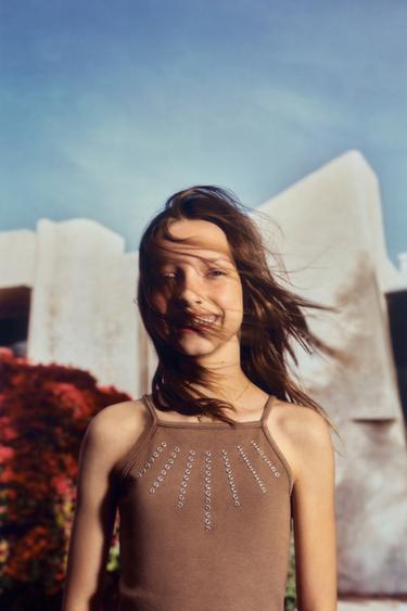 T-SHIRT EFFET DÉLAVÉ CLOUS - Marron de Zara