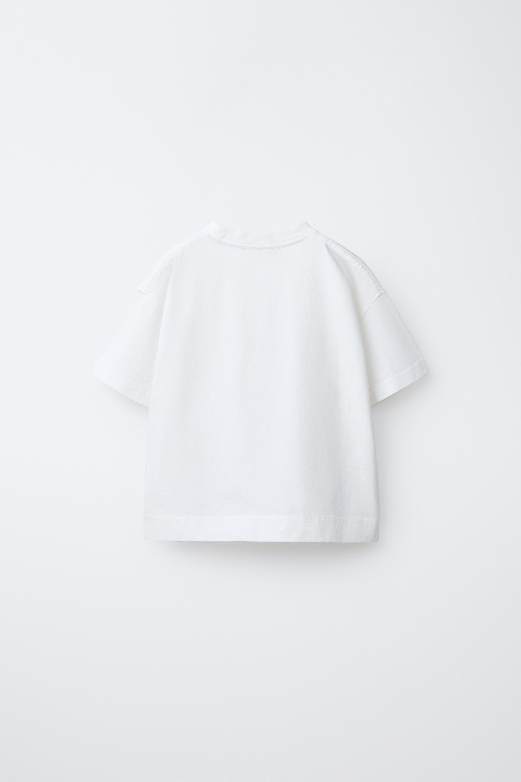 EMBROIDERED T-SHIRT