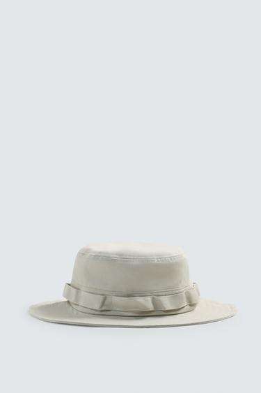 CHAPEAU BOB À BORD LARGE - Écru de Zara