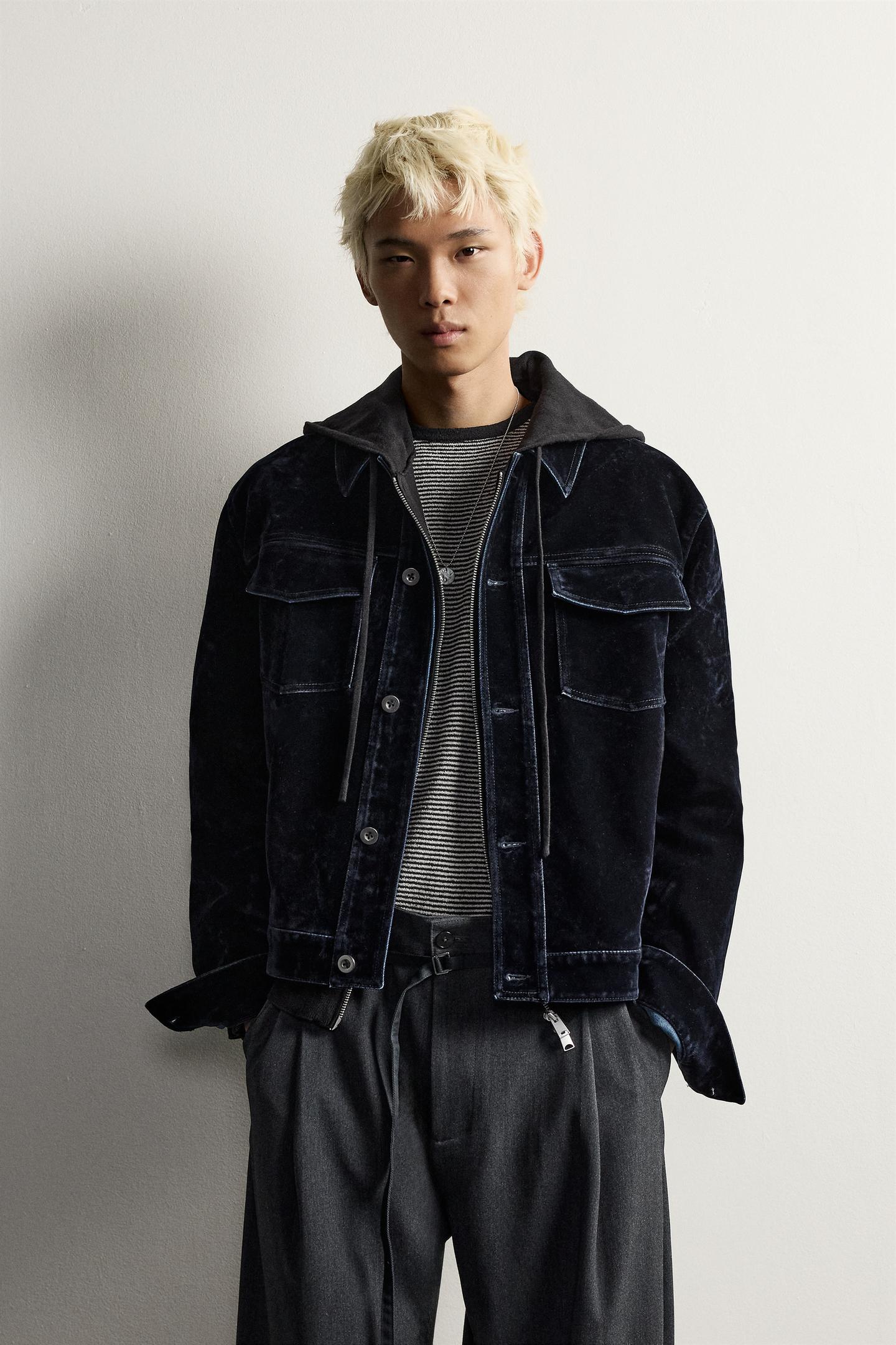Мужская куртка Zara Flocked Denim Cropped Jacket, цвет: Синий — фото 2