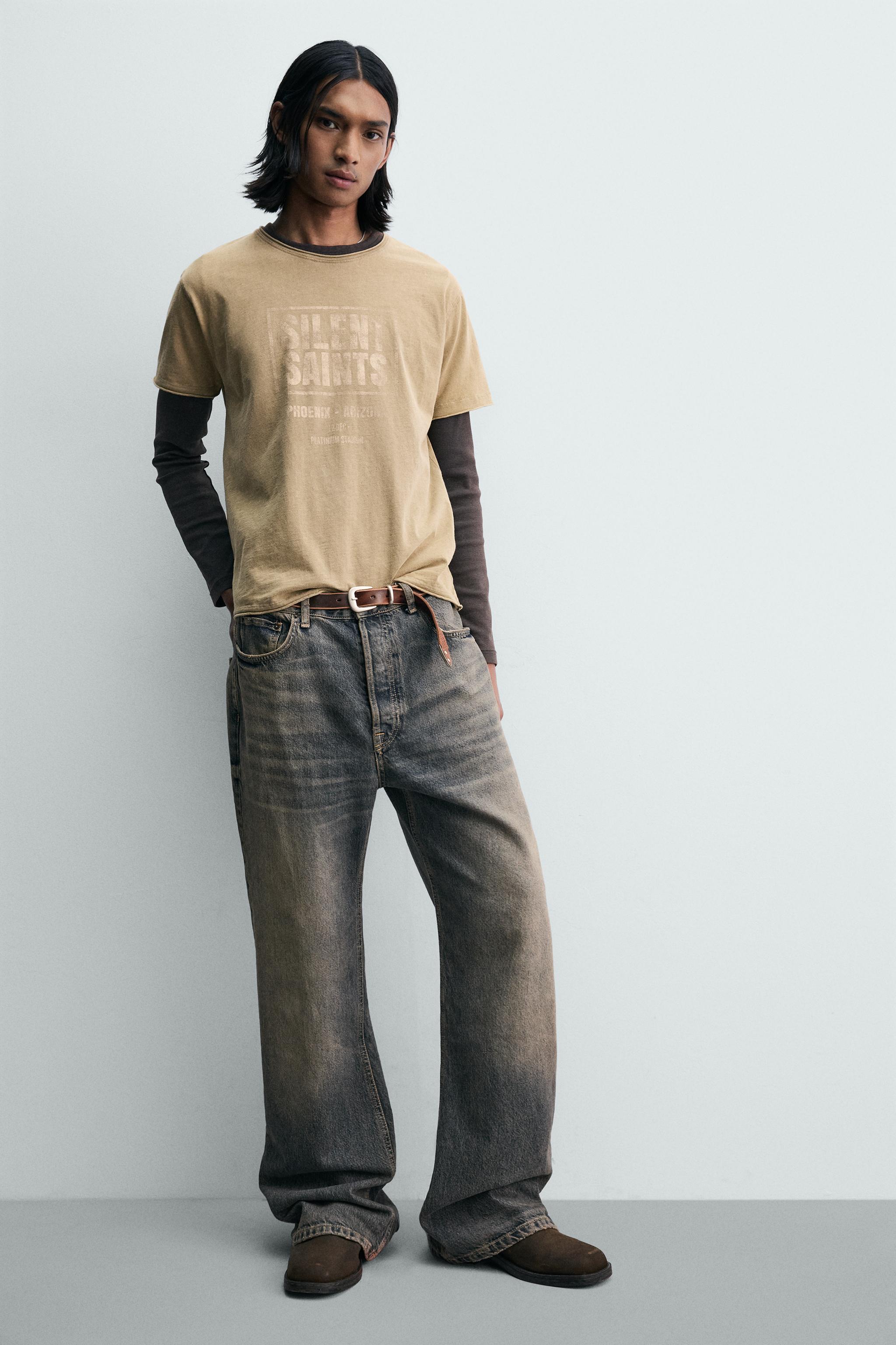 ウォッシュド加工テキストプリントTシャツ - ゴールデンブラウン
