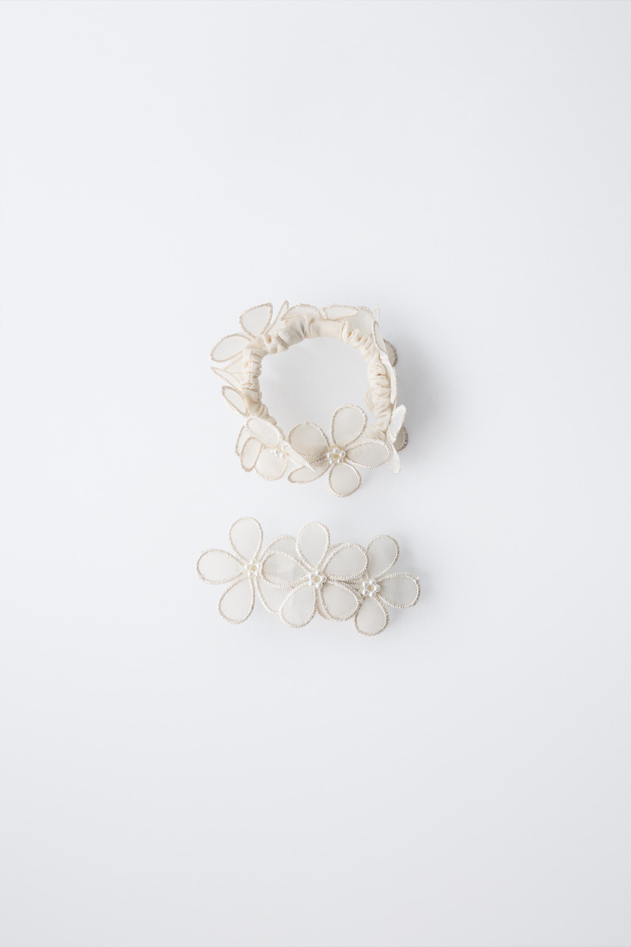 FLOWER AND PEARL BARRETTE AND SCRUNCHIE PACK
