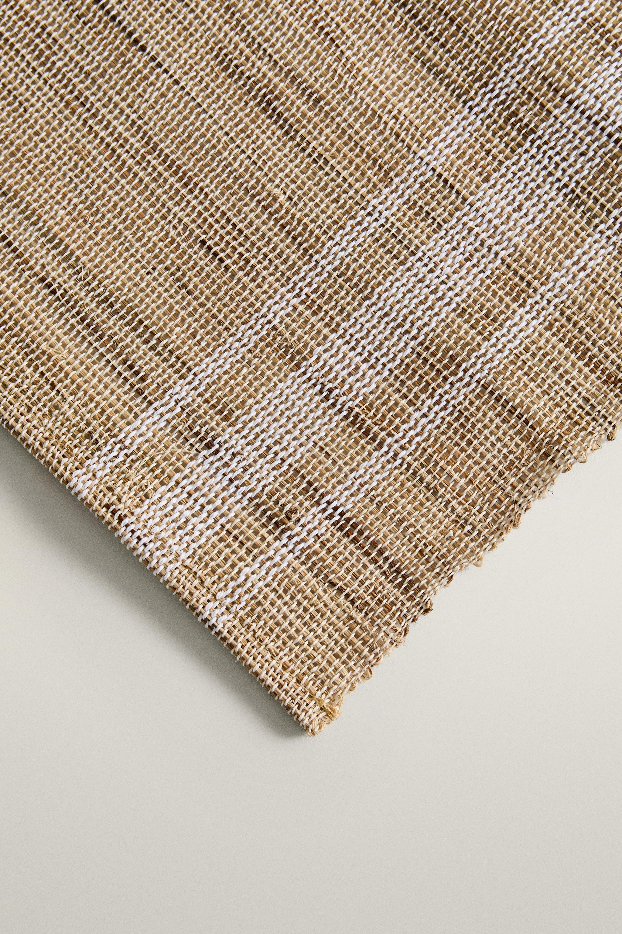 STRIPED RAMIE PLACEMAT