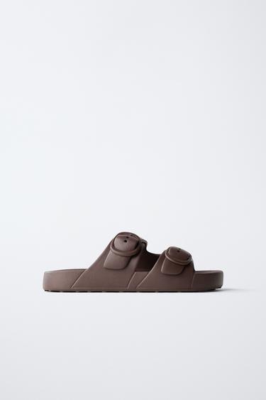 RUBBERISED BUCKLED SANDALS - Brown by Zara
