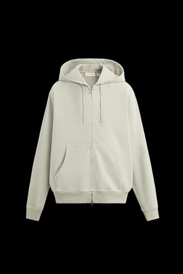 SUDADERA LAVADA CREMALLERA CAPUCHA - Beige claro de Zara - Imagen 0