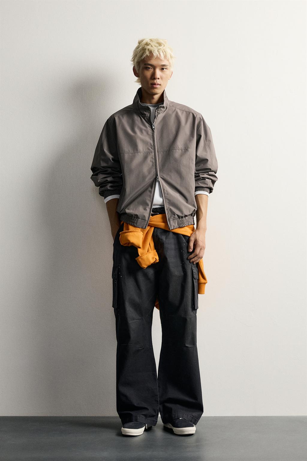 LIGHTWEIGHT WATER-REPELLENT TECHNICAL JACKET
