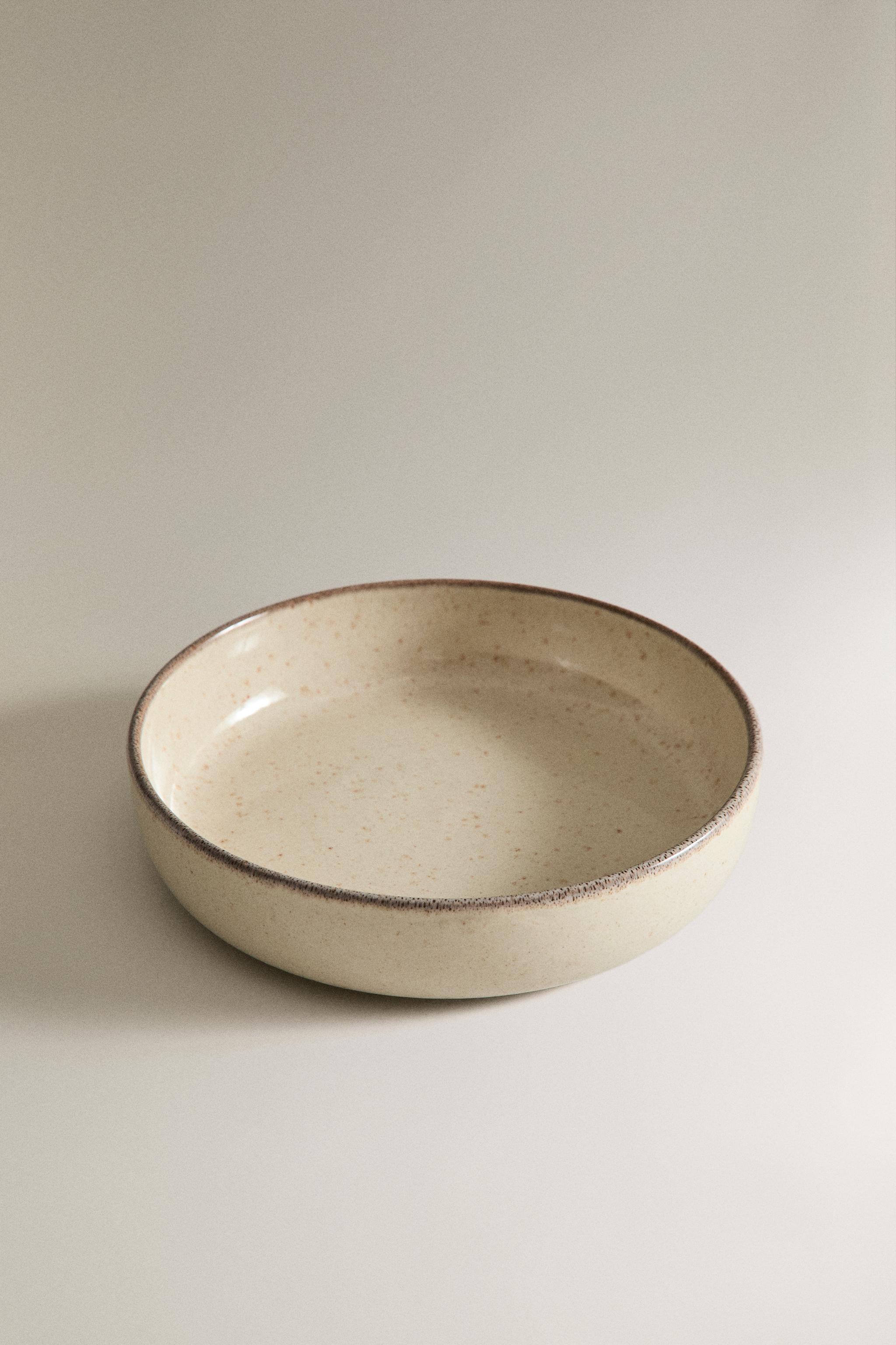 STONEWARE SOUP PLATE — Light ecru