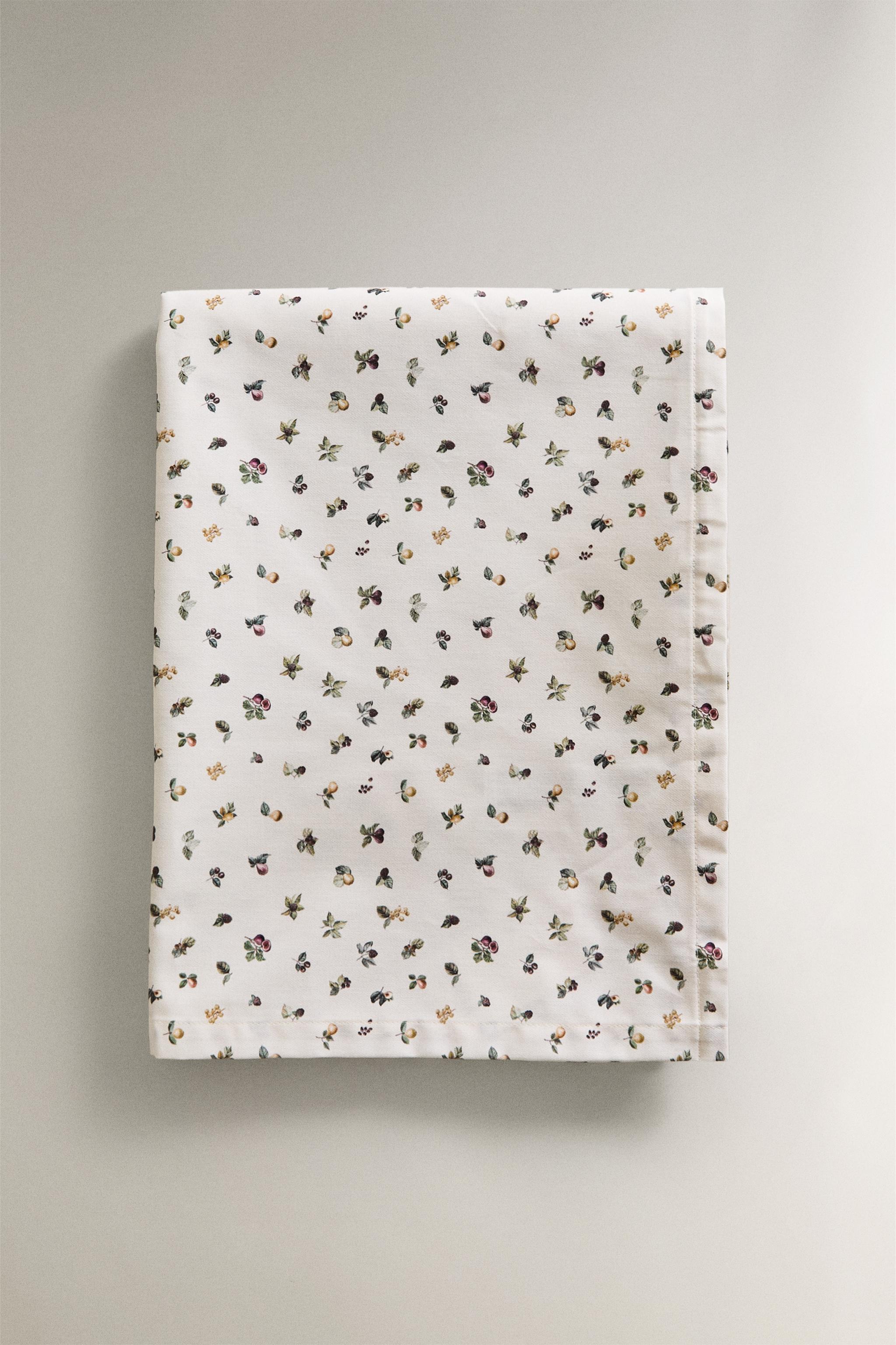 FRUIT PRINT RESIN-COATED COTTON TABLECLOTH