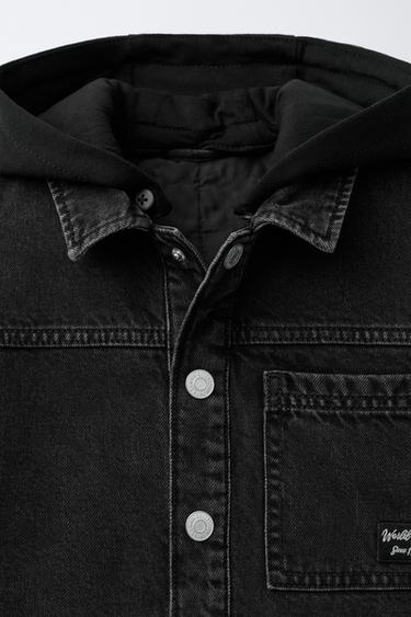 SURCHEMISE EN DENIM MATELASSÉE À CAPUCHE AMOVIBLE - Noir de Zara - Image 3