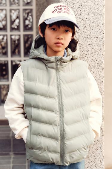 ULTRA-LIGHTWEIGHT WATER-REPELLENT HOODIE GILET - Beige by Zara