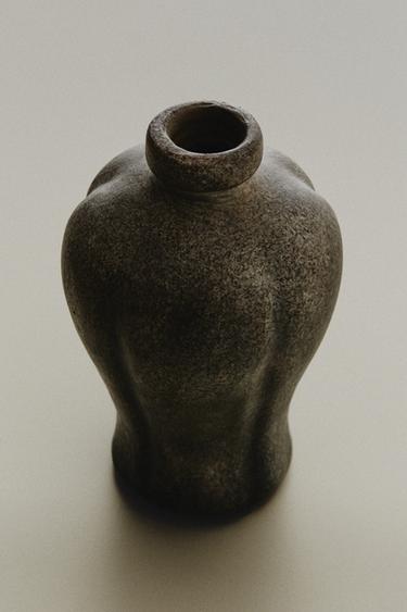 UNIFORM TERRACOTTA VASE - Khaki by Zara