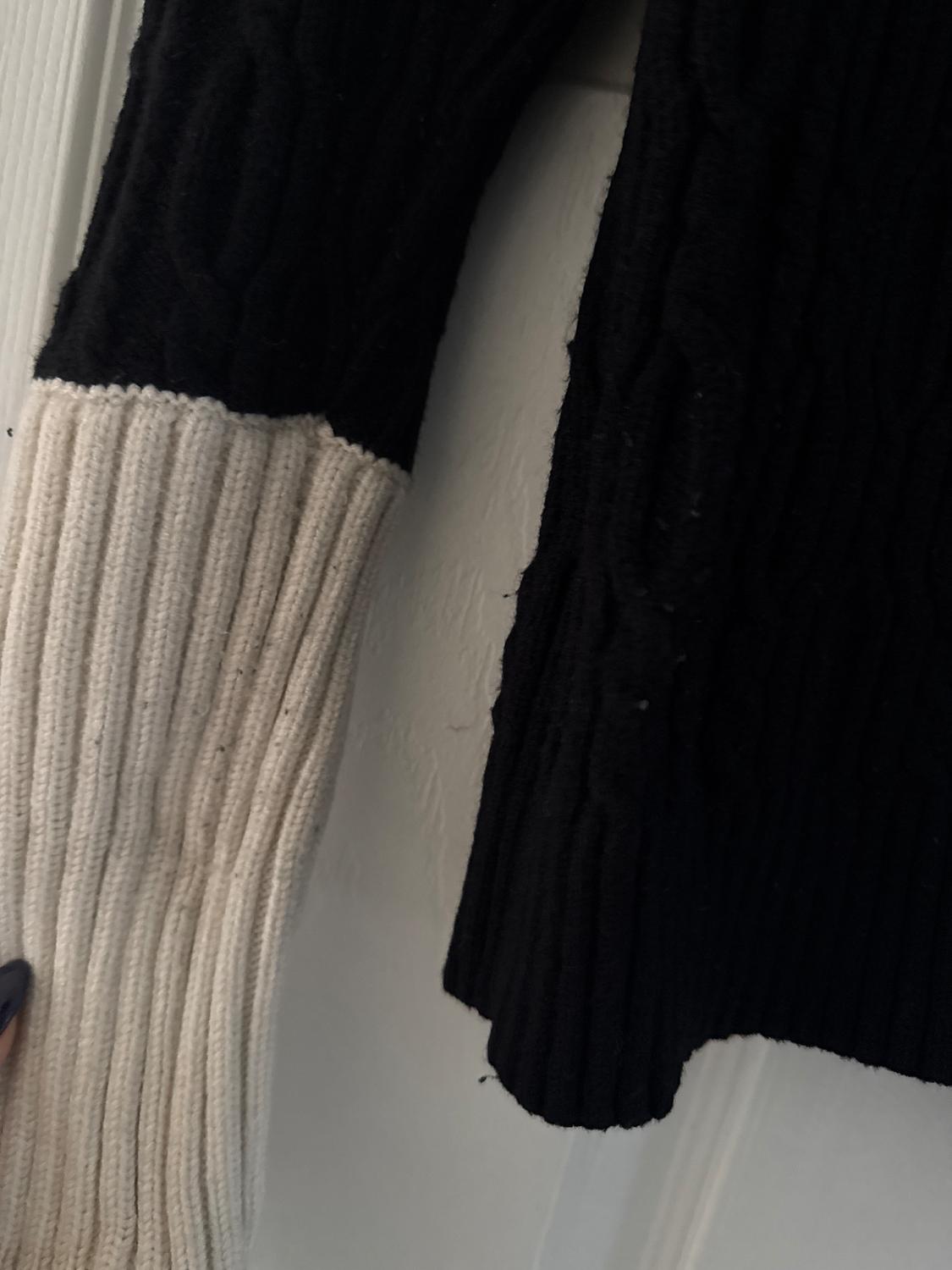 CABLE KNIT SWEATER - Image 2