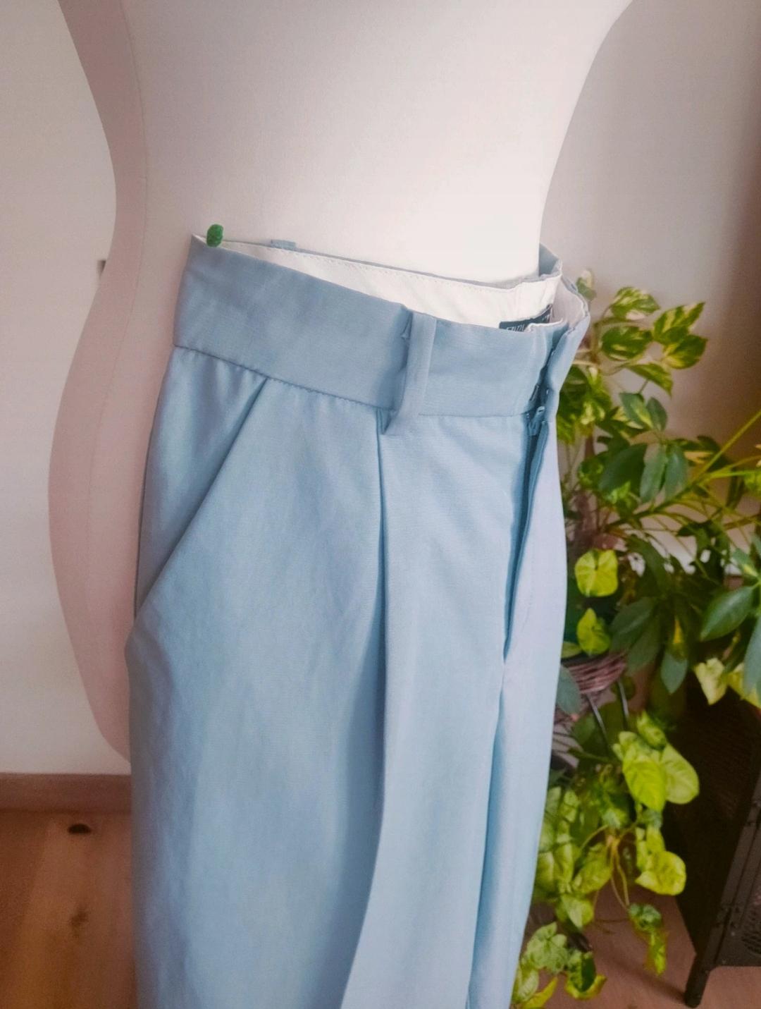 FULL LENGTH MASCULINE TROUSERS